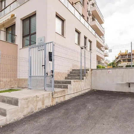 One Bedroom In Amelia Kabakum *