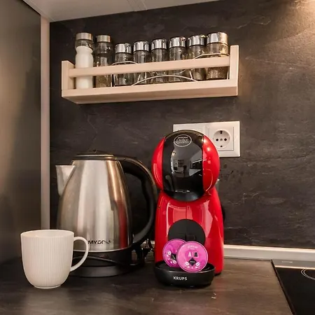 One Bedroom In Amelia Kabakum * וארנה